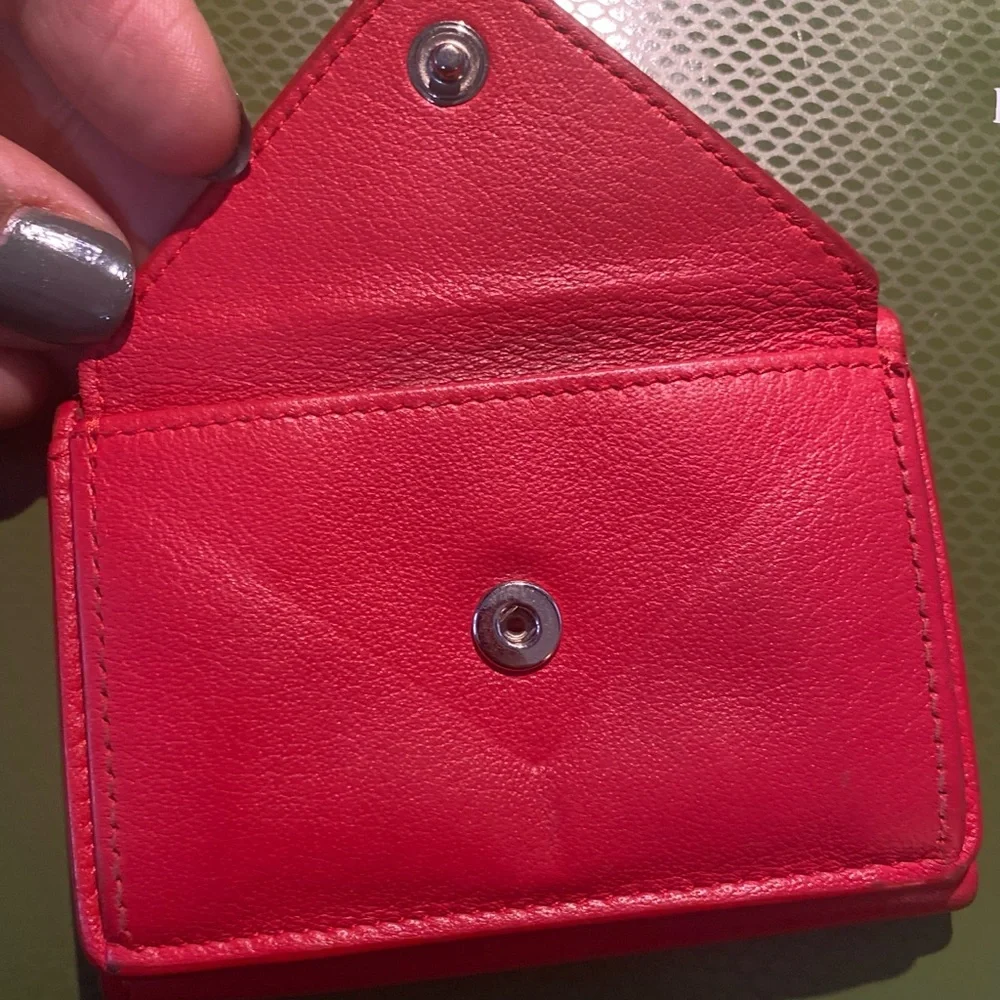 Balenciaga ♥️ Leather Wallet - Picture 3 of 11
